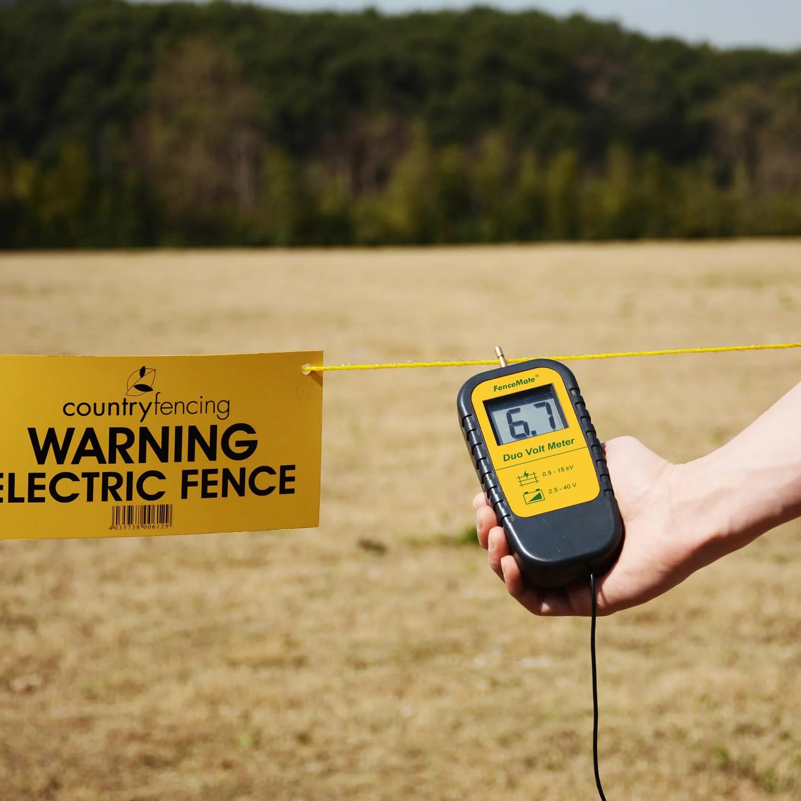 FenceMate Tester digitale per recinzione e batteria/batteria per controllare la tensione della recinzione elettrica da 0,5 – 15 kV e tensione della batteria 2,5 – 40 V, dispositivo di collaudo per il