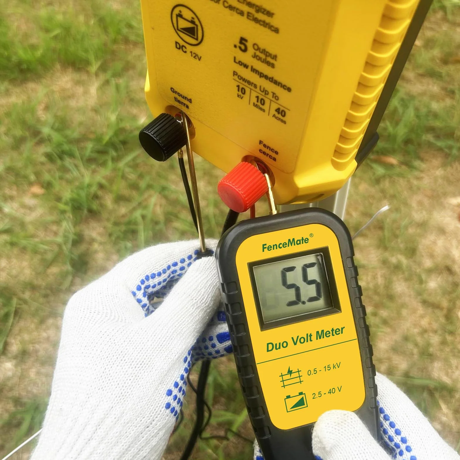 FenceMate Tester digitale per recinzione e batteria/batteria per controllare la tensione della recinzione elettrica da 0,5 – 15 kV e tensione della batteria 2,5 – 40 V, dispositivo di collaudo per il